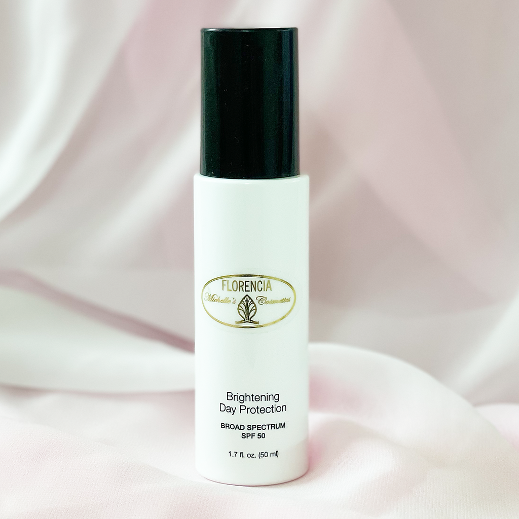 Jar of Florencia SPF Brightening Day Protection cream
